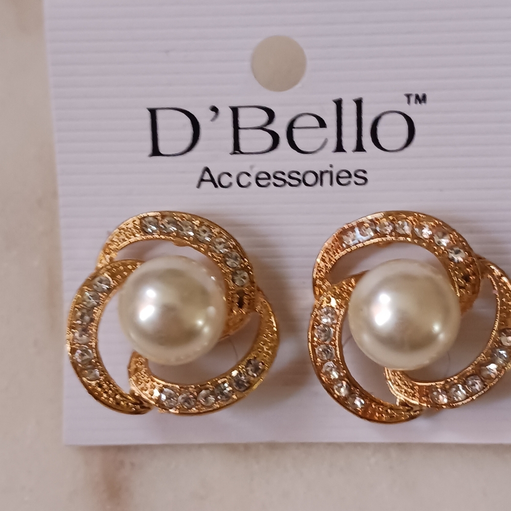NWT D'Bello Faux Pearl Earrings With Cubic Zirconia Accents